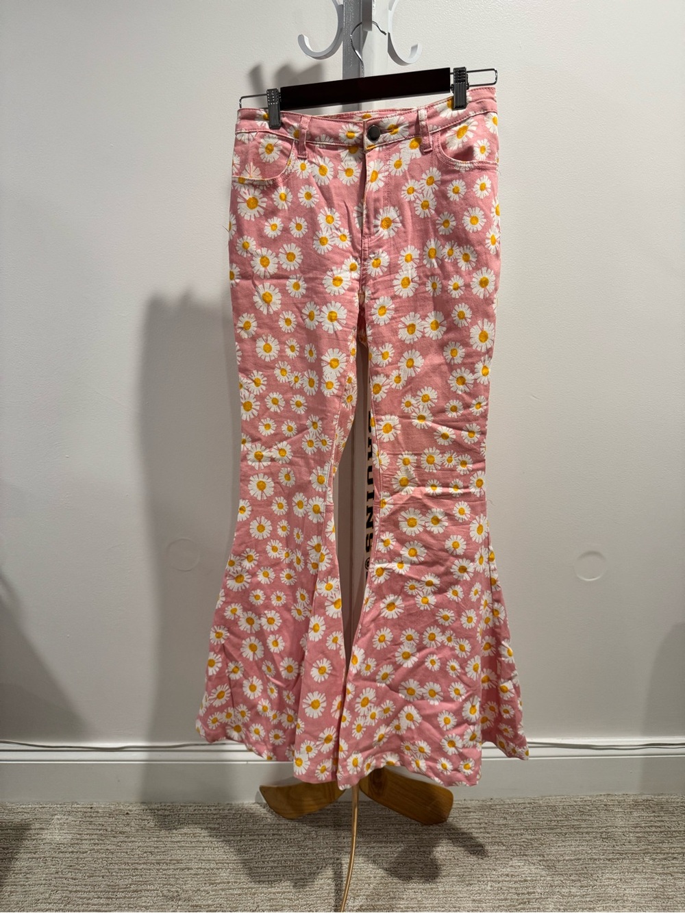 easel Pink Daisy Print Pants